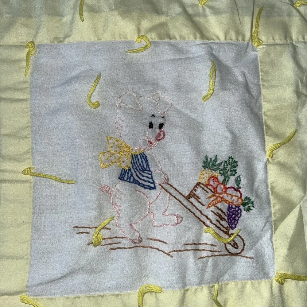 Vintage Baby Blanket Quilt. Pigs. Piggies. 42 X 52. Yellow.